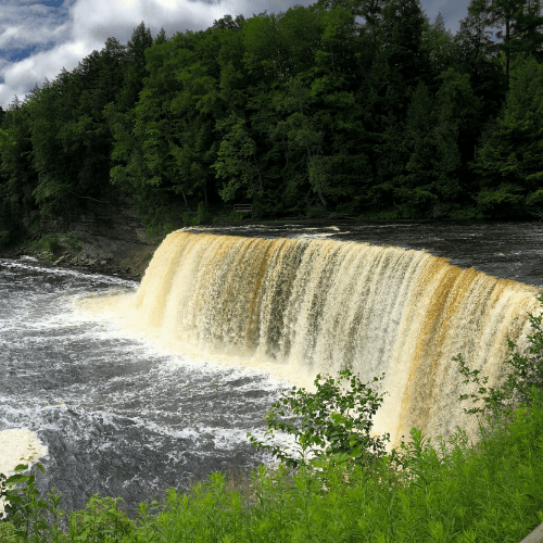 Tahquamenon Falls State Park